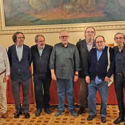 Sentados o de pie, 9 poetas en su sitio. Recital duodécimo aniversario Casino de Valladolid
